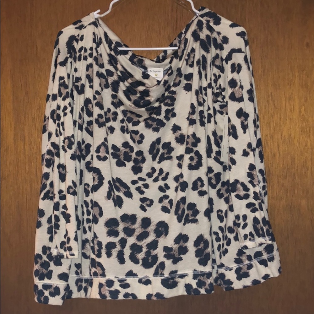 Leopard Top